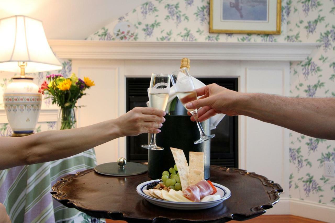 The Whalewalk Inn & Spa 伊斯特姆 外观 照片